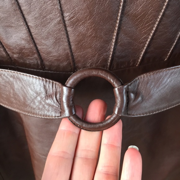 SOLD! VTG 70s-80s Brown Leather Blazer/Belted Jacket, 38 - Picture 7 of 7